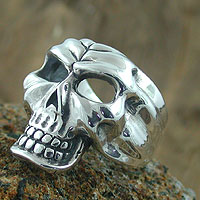 Skull Silver Ring